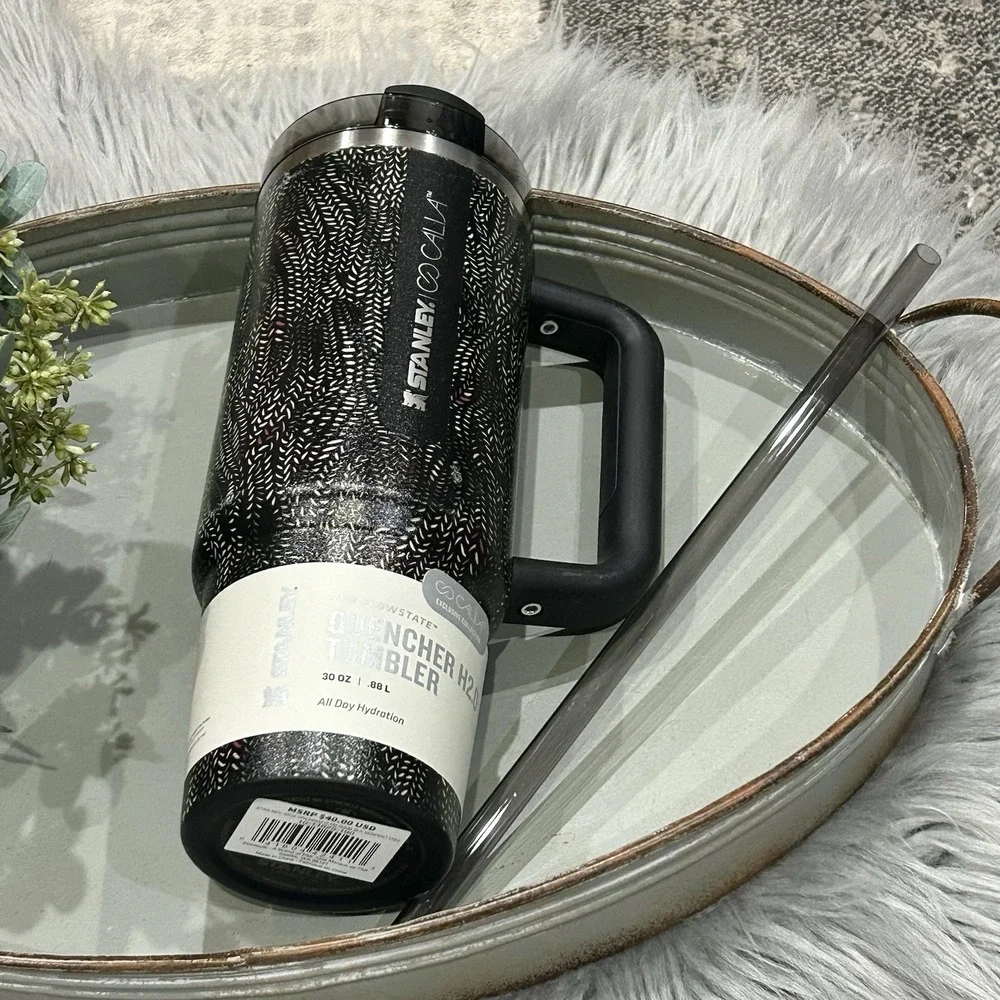 Stanley x Calia 30oz‎ Flowstate Quencher H2.0 Tumbler Black Serpent Brand New - Picture 4 of 4
